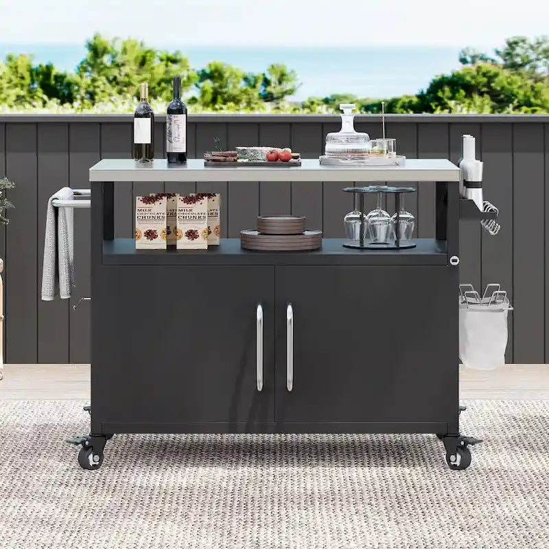 54.5 Isola da cucina per esterni con piano in acciaio inossidabile, tavolo da barbecue in metallo con armadietto portaoggetti, portaspezie