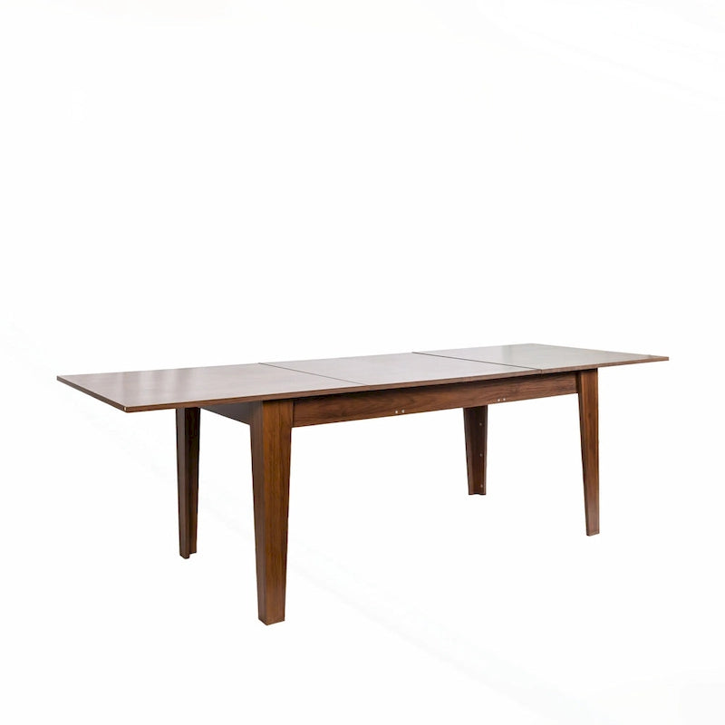 Tavolo da cucina in legno allungabile e versatile per diverse occasioni