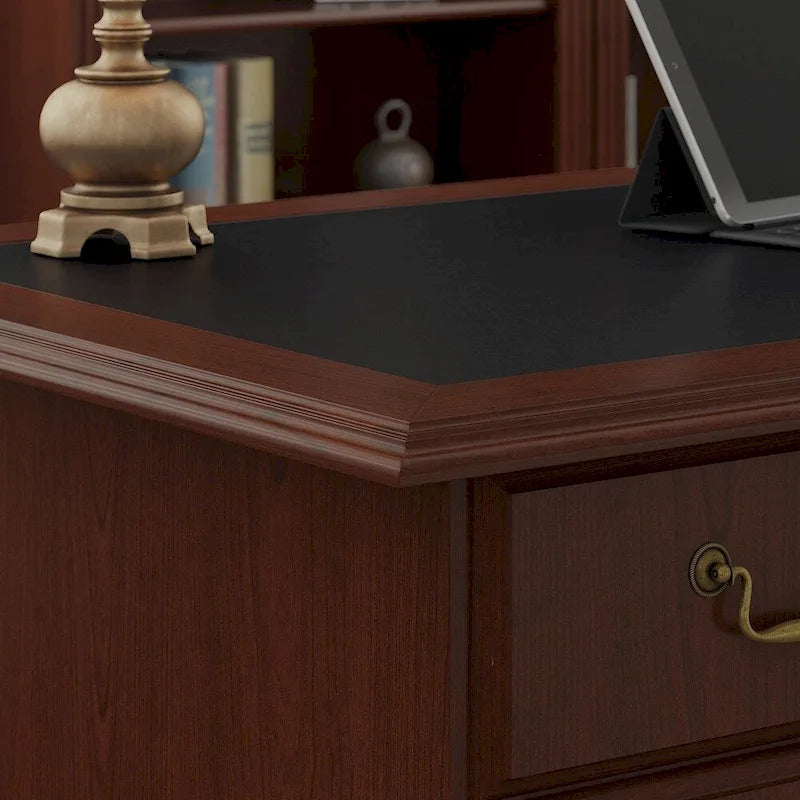 Scrivania direzionale Saratoga, schedario alto e due librerie a 5 ripiani in Harvest Cherry